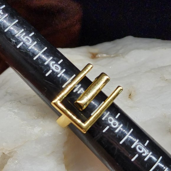 Contemporary Band Artisan GG Ring 14K Gold plated Unique Design - Picture 10 of 13